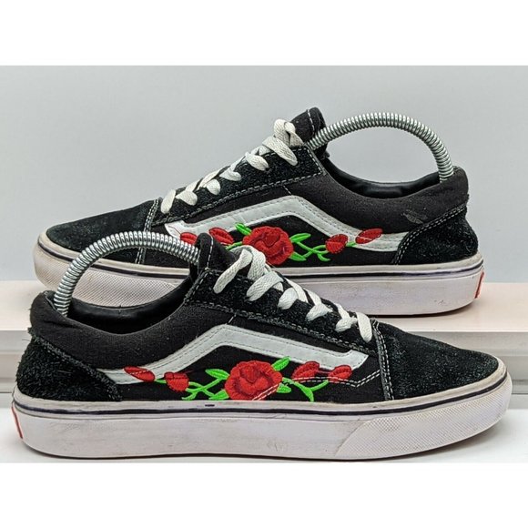 RARE Custom Vans Old School Red Rose Embroidered Patch Collection Women's SZ 7 - Picture 2 of 8